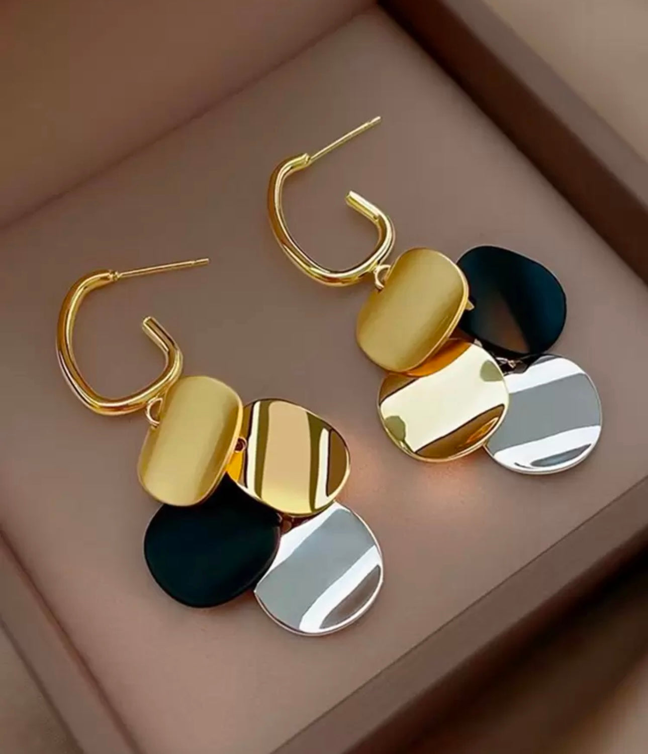 The Samantha Earring