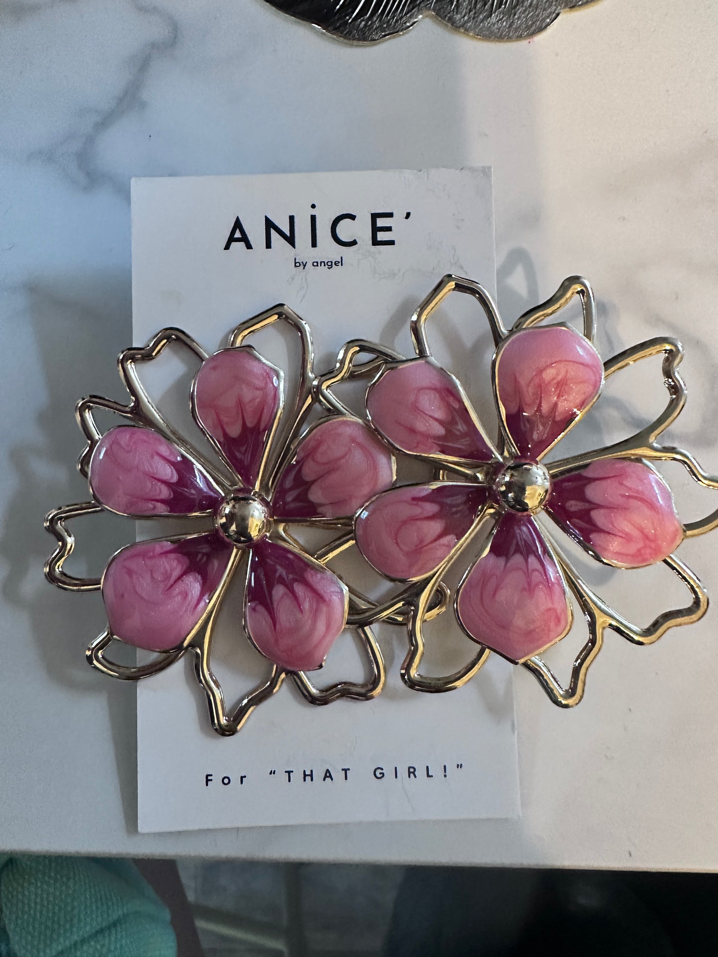 Pinky Earring