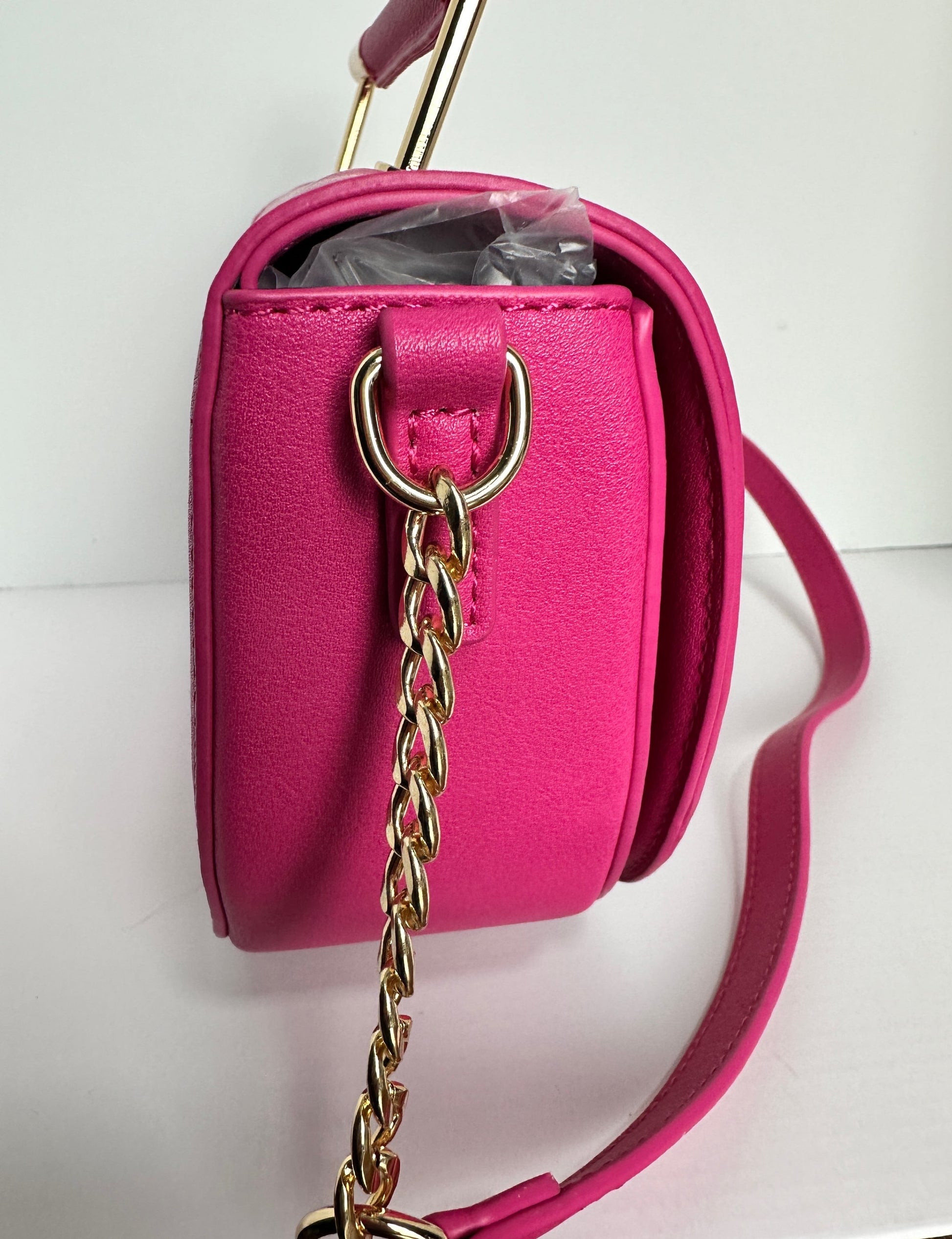 ANiCE’ By Angel SHAKUR Half Moon Metal Leather Top-Handle in Fuschia image 4