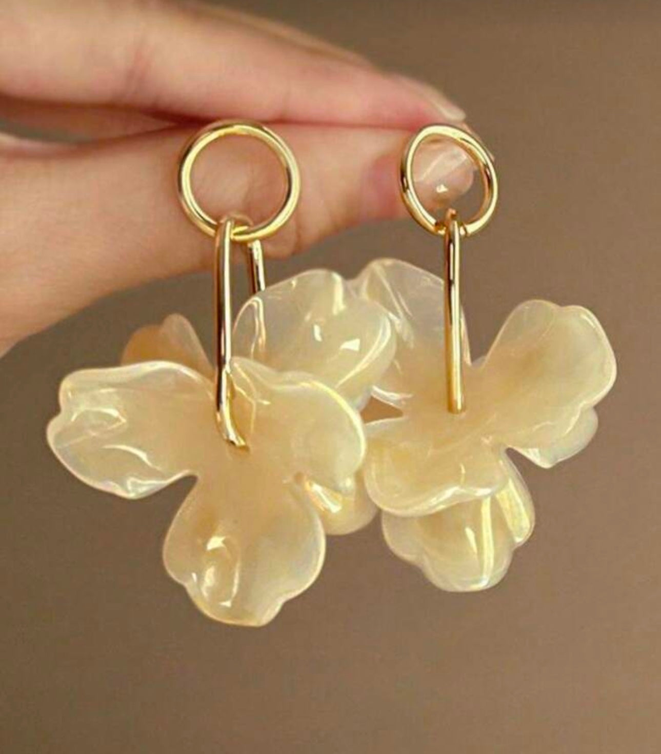 Ashley Flower Earring