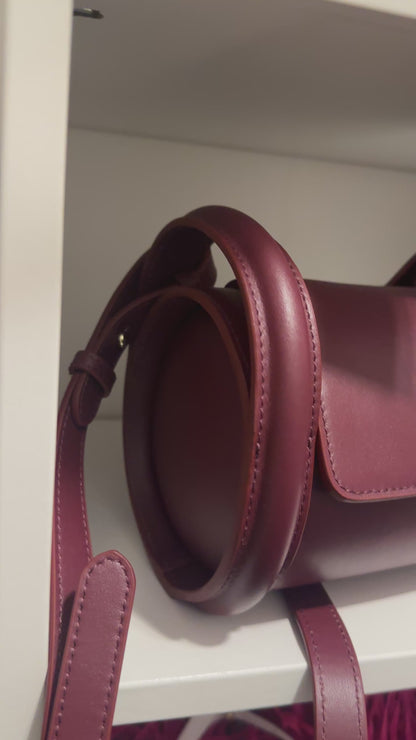 ANiCE’ By Angel Du Bois Leather Barrel Crossbody Bag in Wine